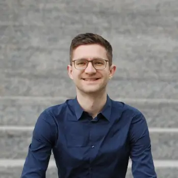 photo Sergej Tihonov